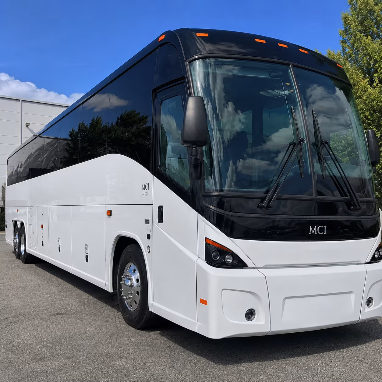 charter buses to trail blazers games and events at moda center