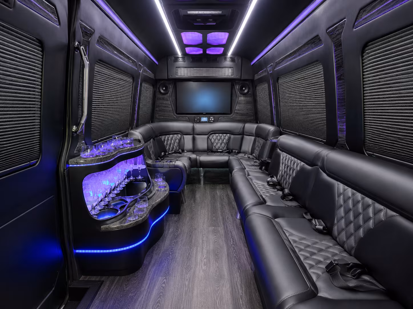 easily book transportation for your next corporate event 1