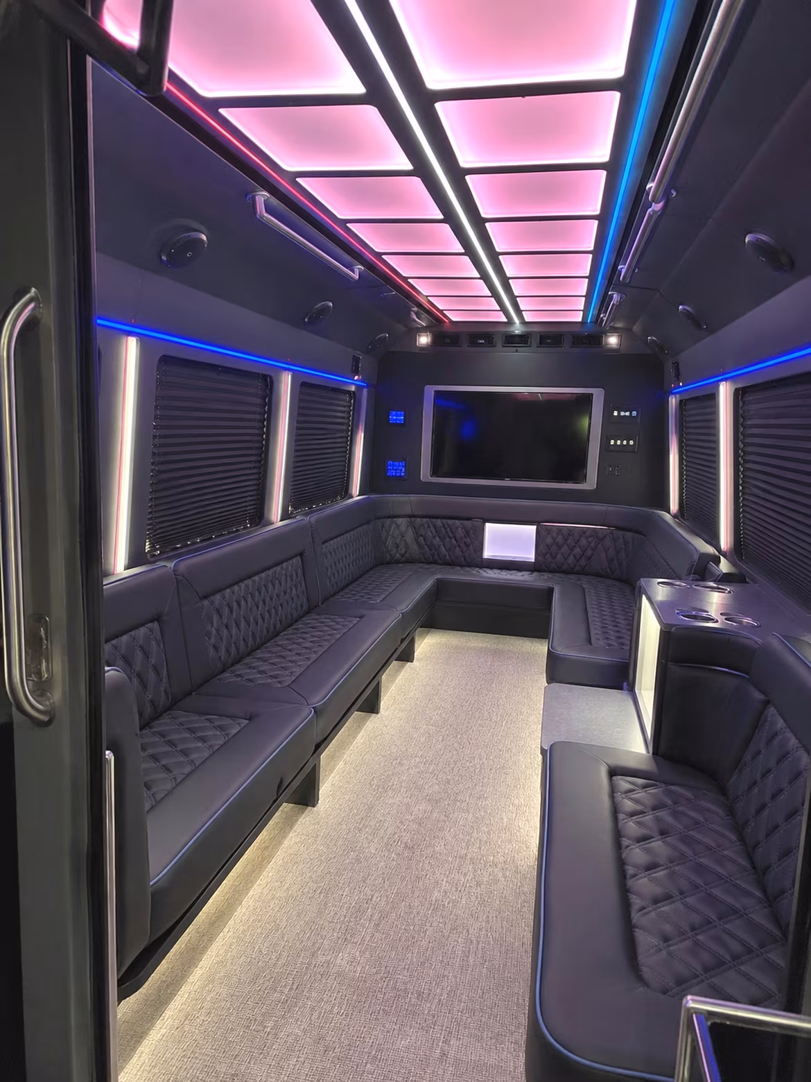 party buses for beaverton bachelorette bar crawls through portland