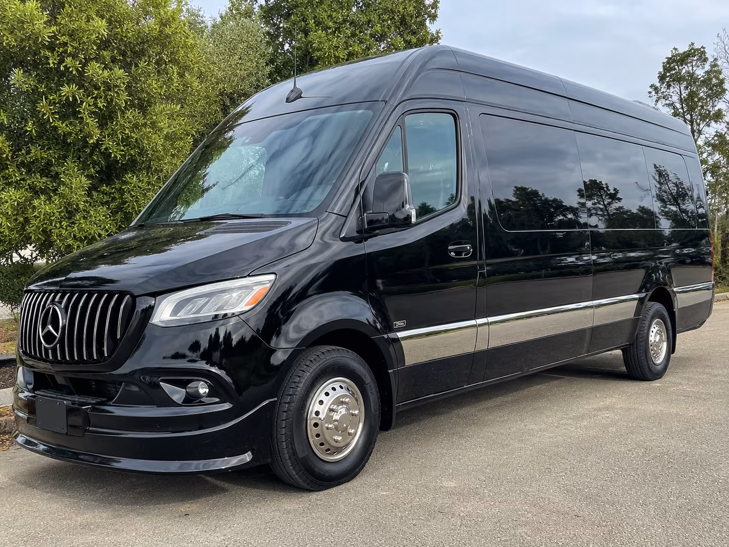 sprinter vans and minibuses for local tournaments and youth