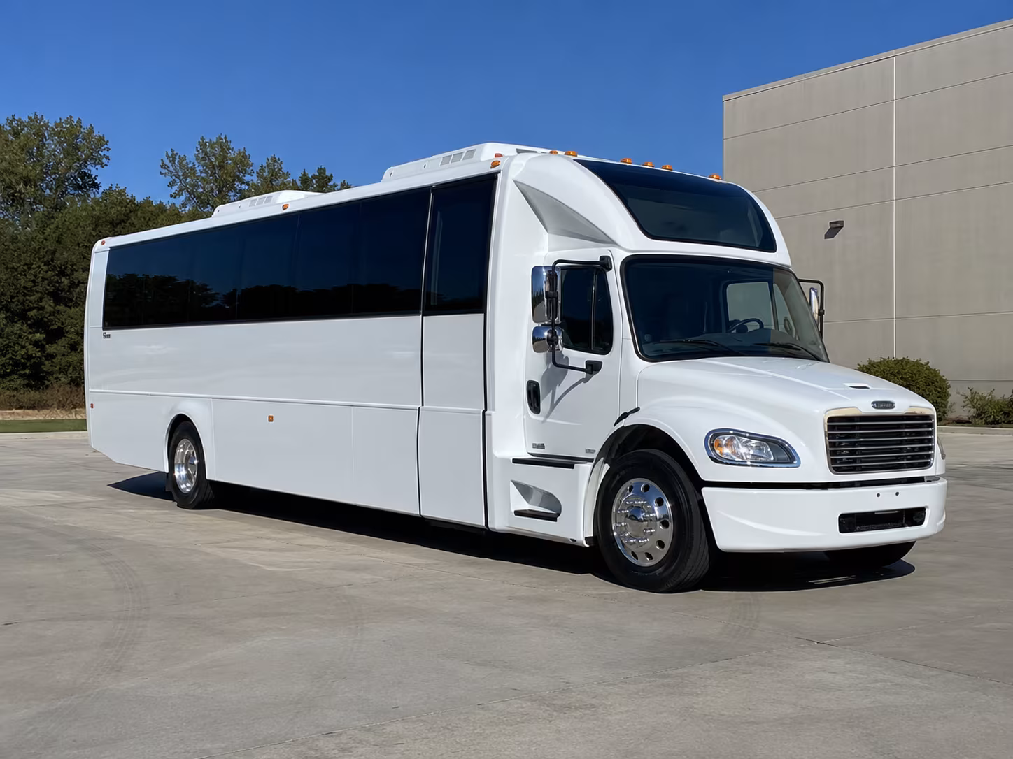 why rent using beavertonminibuscompany com